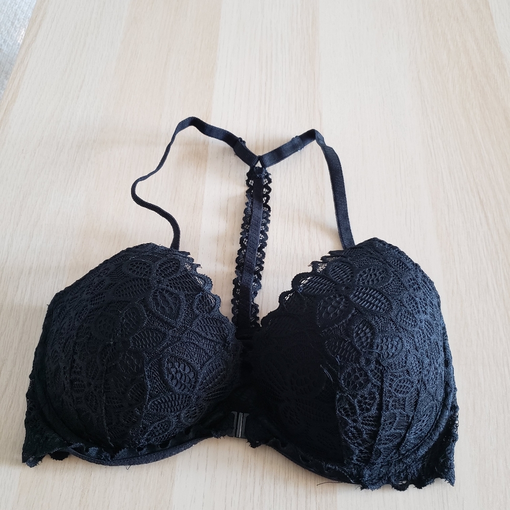Victoria Secret Lacy Bra